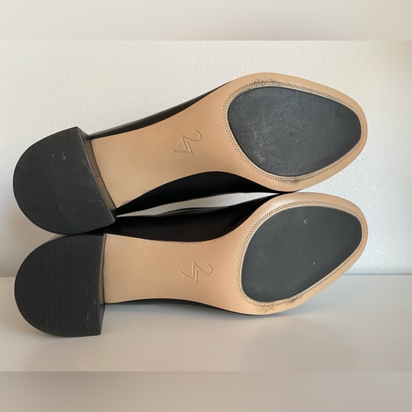 Naturalizer 27 Edit Rebecca Leather Block Heel Pumps - Picture 9 of 10